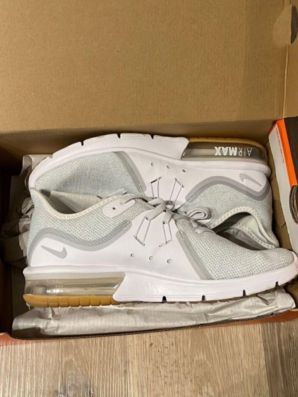 Nike Air Max Sequent 3 Women's Size 9.5 White NWT - Picture 3 of 4